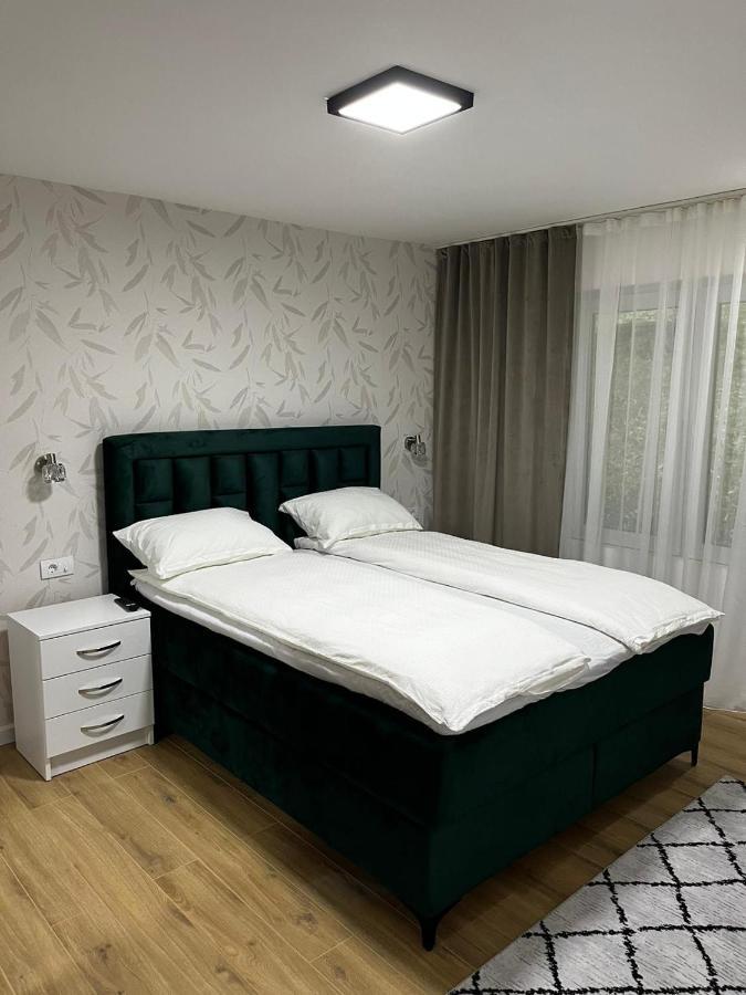 Apartman Kosuta Lux Garden Т'єнтіште Екстер'єр фото
