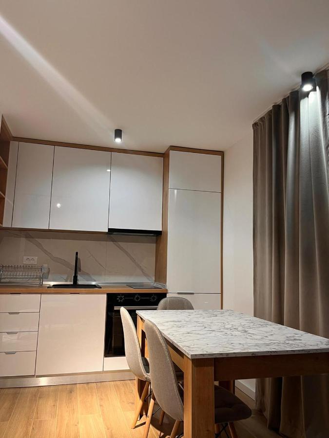 Apartman Kosuta Lux Garden Т'єнтіште Екстер'єр фото